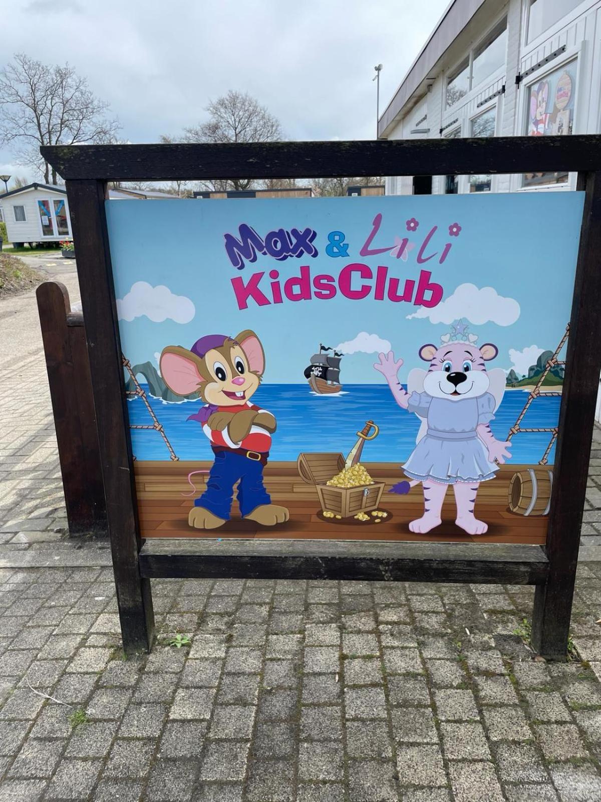Bondi Beach Renesse Exteriör bild